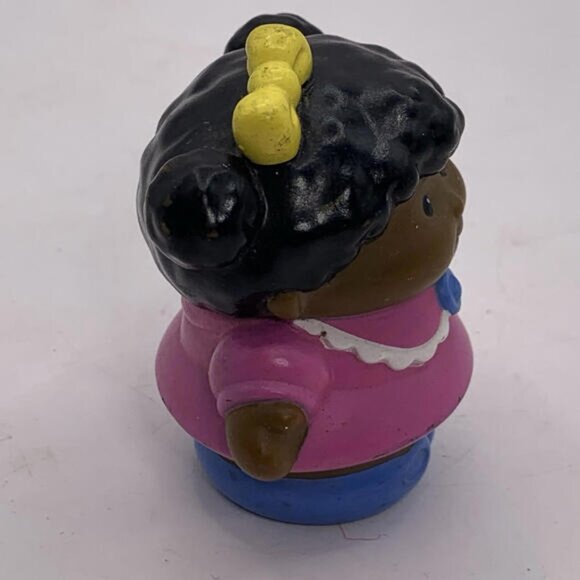 Little Tikes African American Girl Figure Black Hair Pink Dress Yellow Bow - Picture 2 of 6